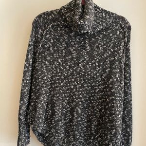 Lucky Brand turtle neck sweater